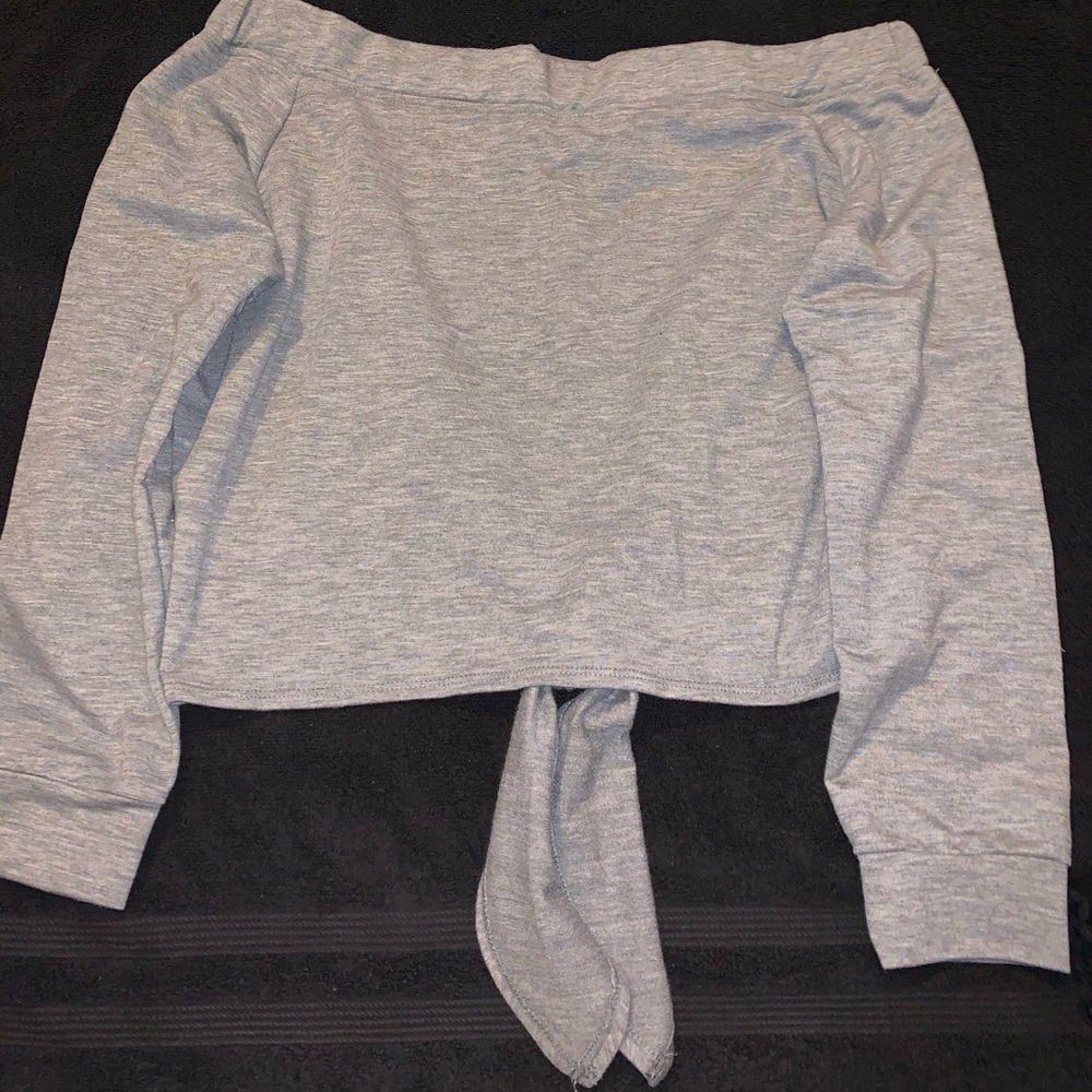 Off the Shoulder Top with Knot in Front